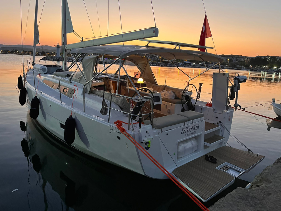 Photo #1 - Dufour 430 Grand Large (Esperanza) en Adaköy Marina - 17023