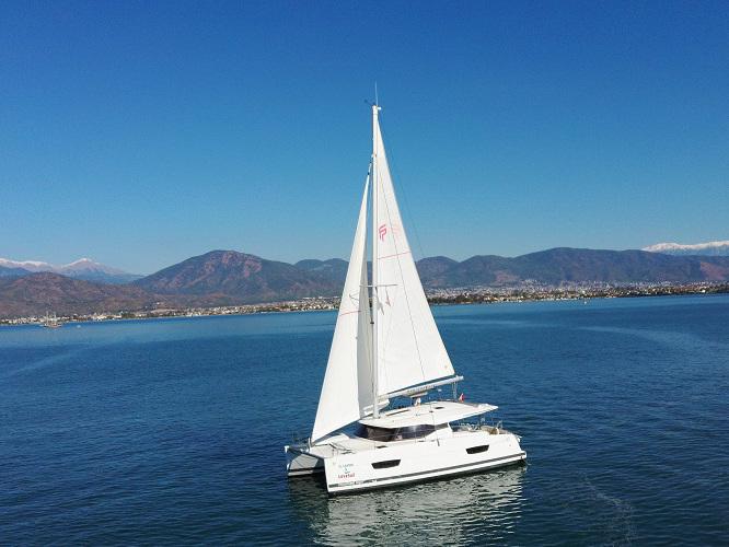 Photo #1 - Lucia 40 (El Camino) en Yacht Marina - 8654