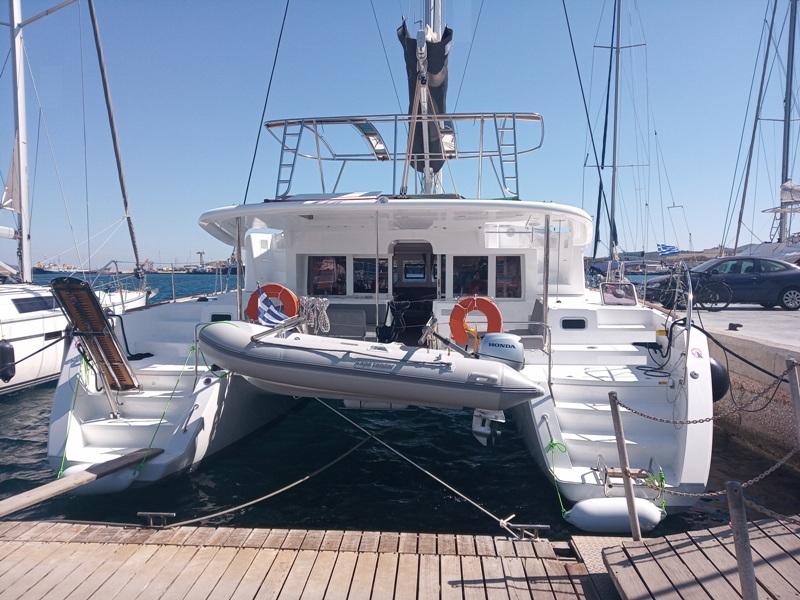 Photo #1 - Lagoon 450  Flybridge (Golden Dream) en Main Port - 8206