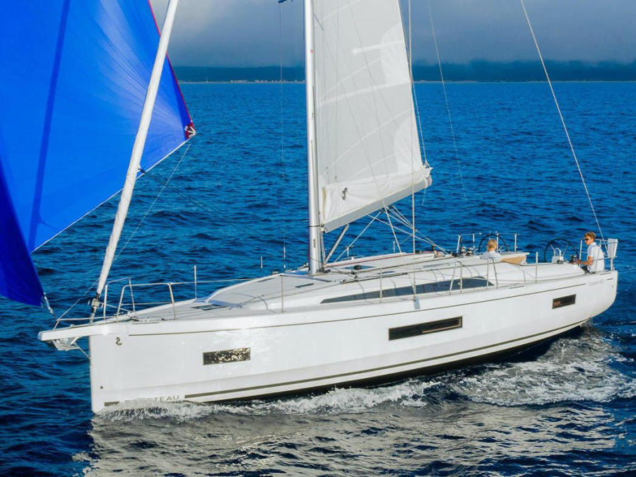 Photo #1 - Oceanis 40.1 (Vienna Nano) en Main Port - 18218