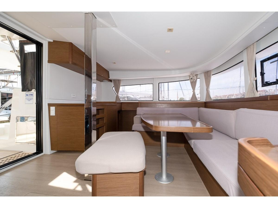 Interior image - 1