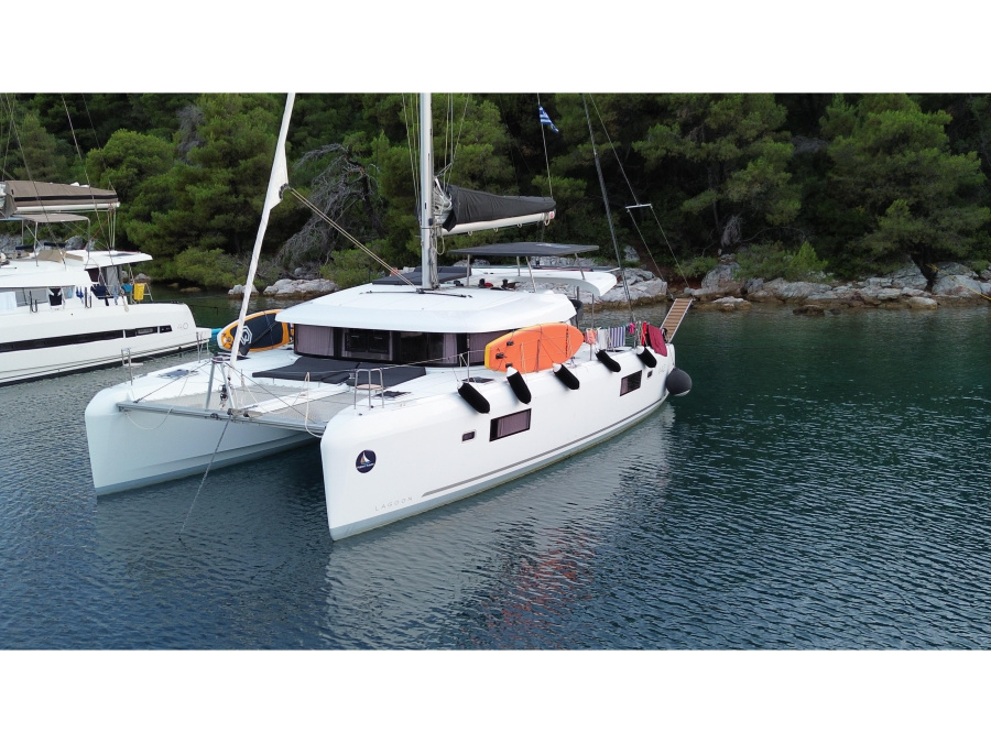 Photo #1 - Lagoon 42 (Marina 3) en  - 20813