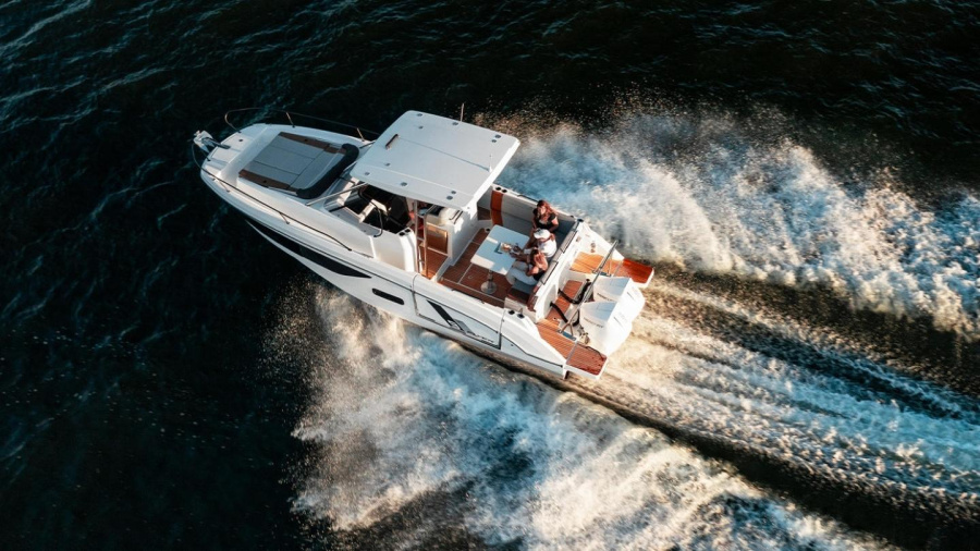 Beneteau 9 - 2