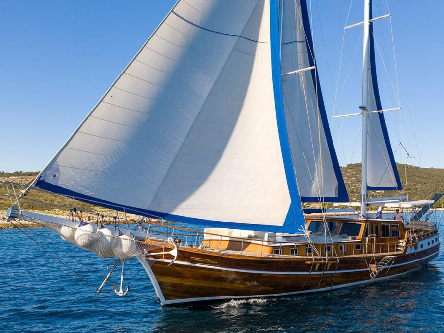 Photo #1 - Gulet Andi Star (ANDI STAR) en Port Gruž - 19788