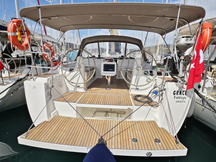 Photo #1 - Dufour 450 Grand Large (Grace) en Ece Marina - 16975
