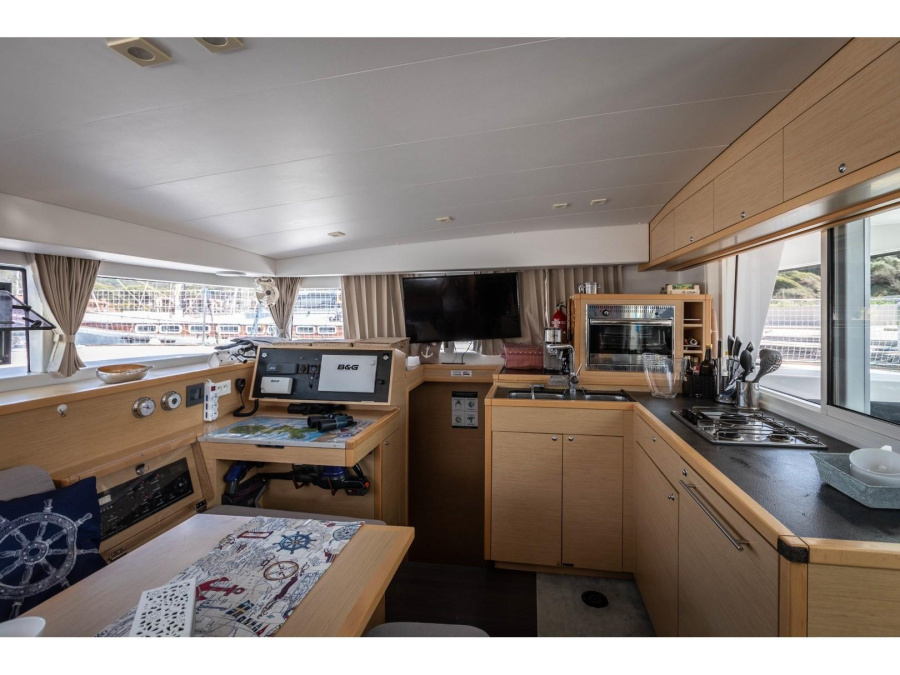Interior image - 2