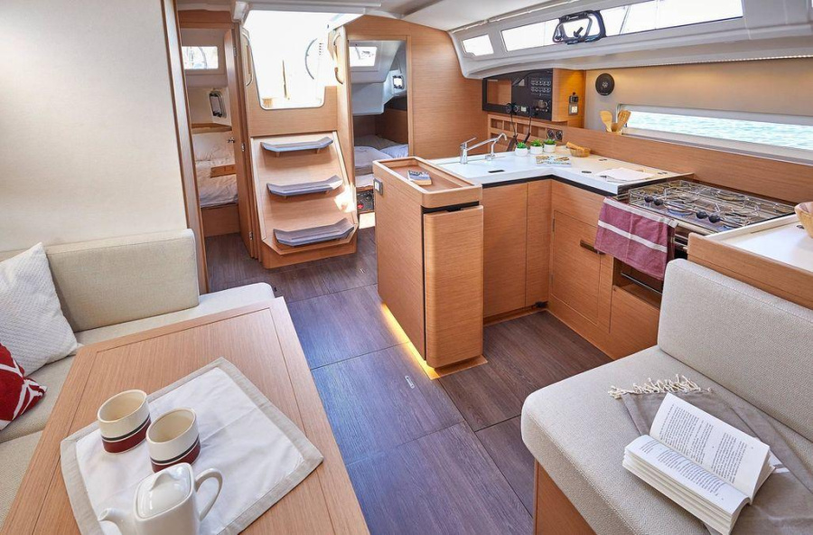 Sun Odyssey 410 - 2
