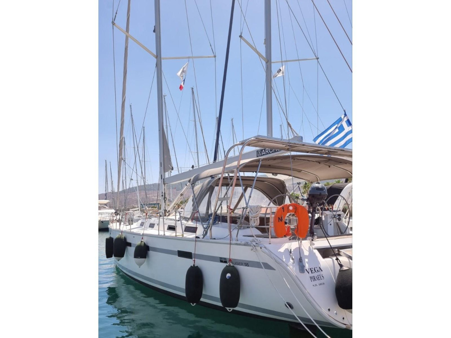 Photo #1 - Bavaria 55 Cruiser (Vega) en Marina - 19608