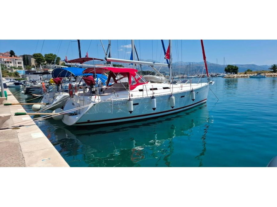 Photo #1 - Oceanis 393 Clipper (Škuribanda (refit: 2026, new engine and solar panels)) en Marina Zenta - 10906