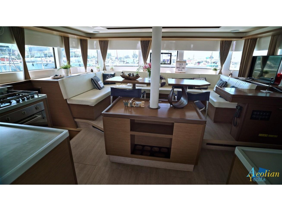 Interior image - 2