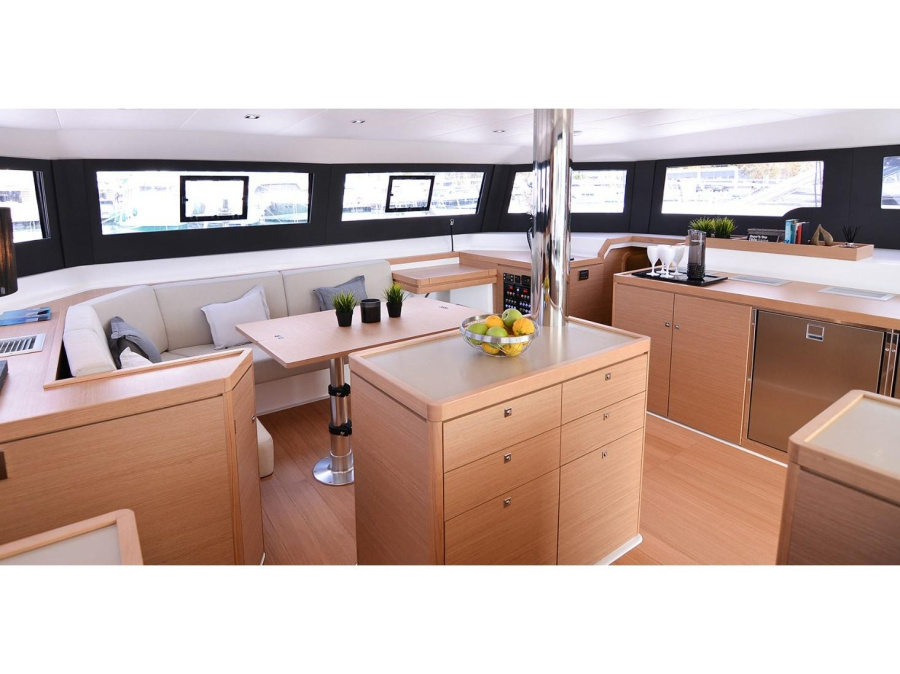 Interior image - 2