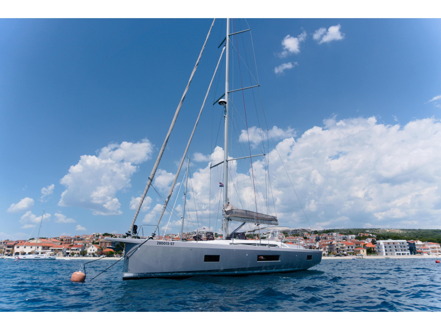 Photo #1 - Oceanis 51.1 (Adriatic Sense 1) en Marina Kremik - 64540