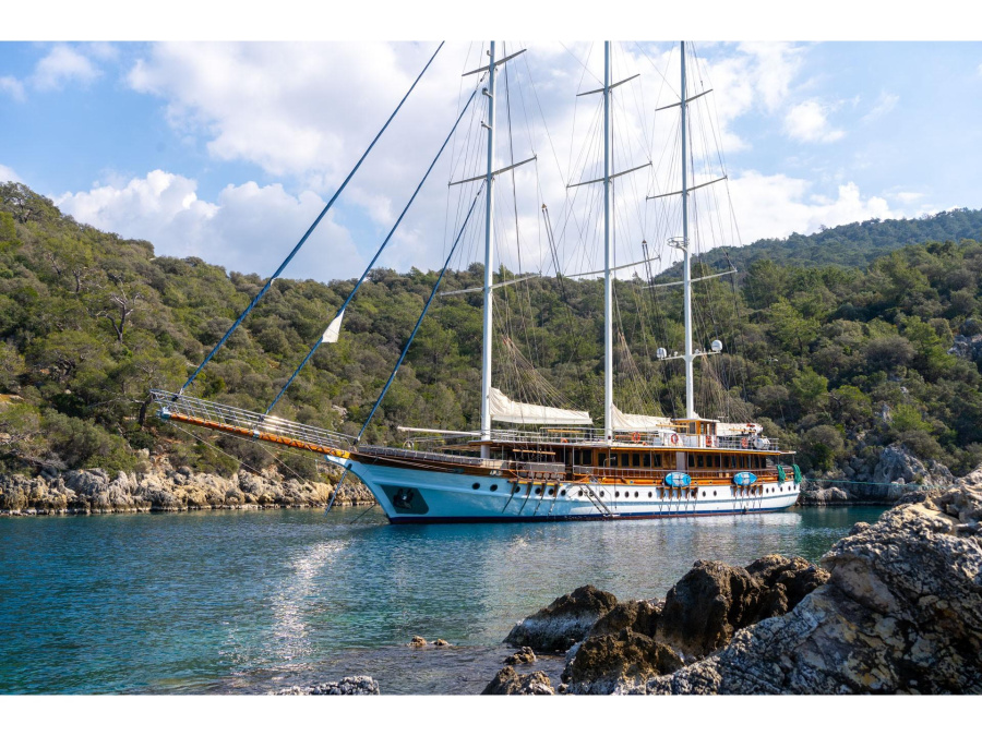 Photo #1 - Admiral (Admiral) en Marina - 20609