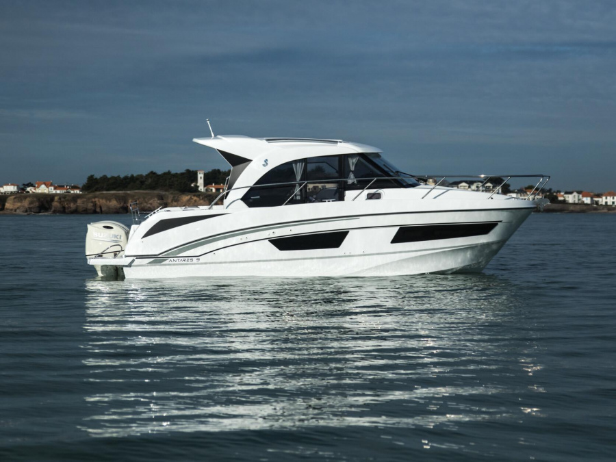 Photo #1 - Antares 9 (MiniOne) en Tehnomont Marina Veruda - 20626