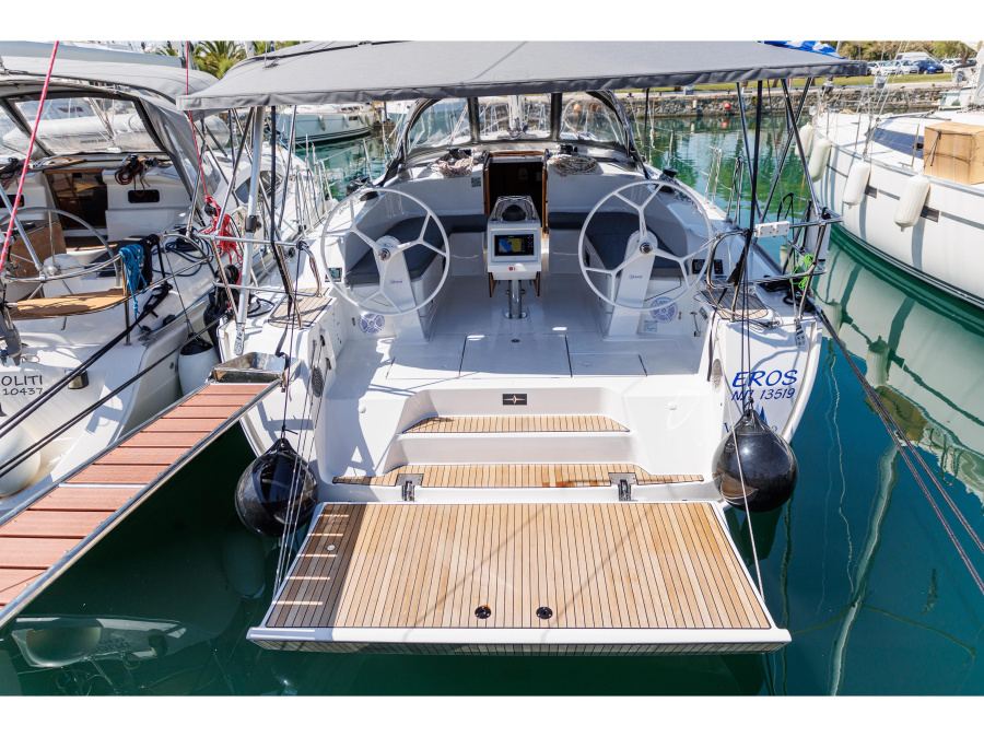 Photo #1 - Bavaria Cruiser 46 (EROS) en Alimos Marina - 20300