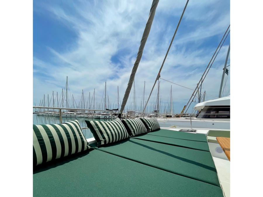 Photo #1 - Bali 4.6 (Romar VI) en Alimos Marina - 22150
