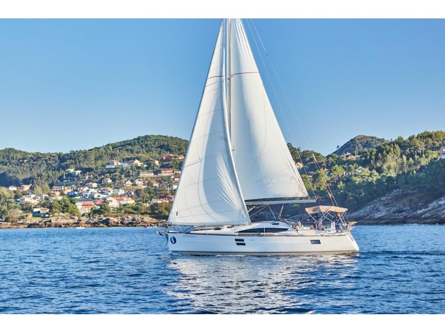 Photo #1 - Elan Impression 40 (AMISTAD) en Real Club Nautico de - 4382