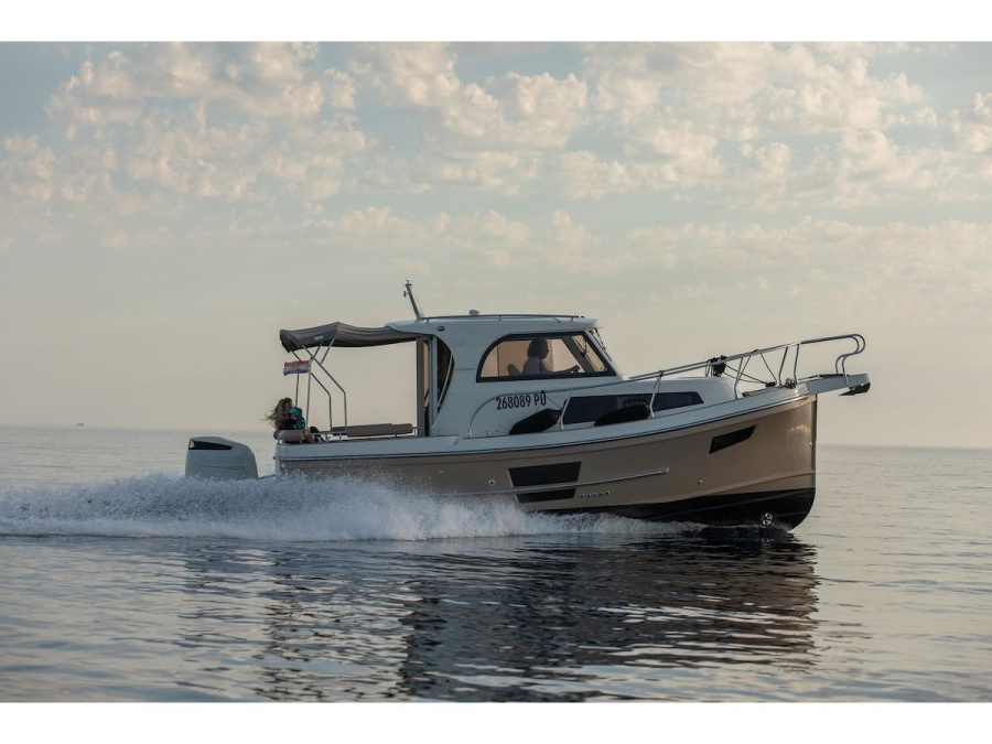 Photo #1 - Leidi 800R (H8) en Tehnomont Marina Veruda - 4461