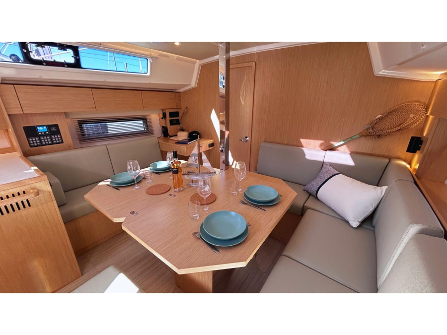 Photo #1 - Bavaria C42 (Ti Dodo IV) en Port Grimaud - 23644