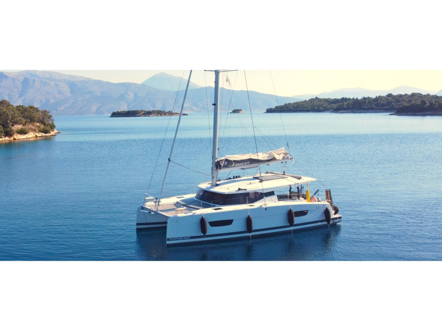 Photo #1 - Isla 40 (Aifos) en Main Port - 18537
