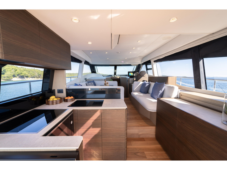 Interior image - 2