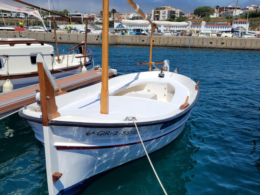 Photo #1 - Custom Built motorboat (L'Ham) (L'Ham) en Marina - 21487