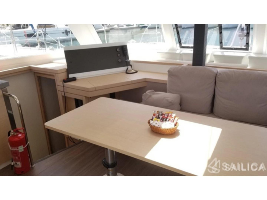 Interior image - 1