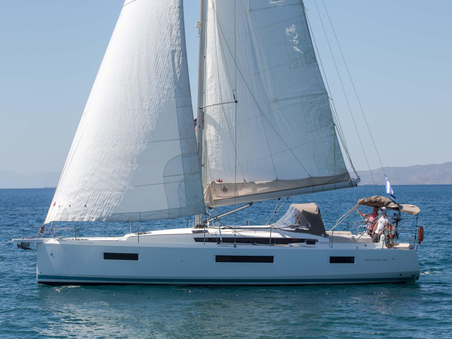 Photo #1 - Sun Odyssey 440 (Deep Water) en Alimos Marina - 21587