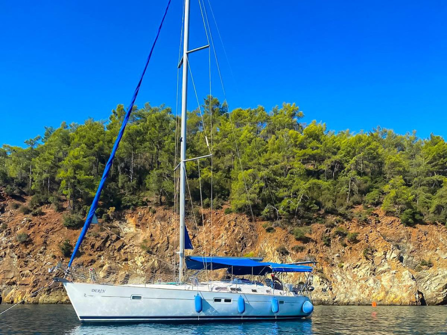 Photo #1 - Oceanis Clipper 423 (Derin) en Ece Marina - 21772