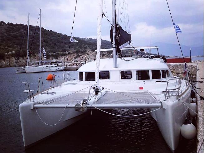 Photo #1 - Lagoon 380 (Maestro) en Port of Lefkas - 21363