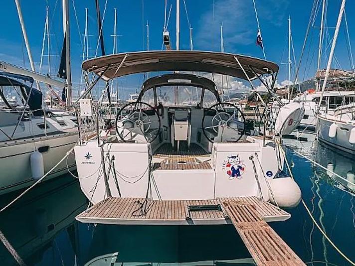 Photo #1 - Sun Odyssey 419 (Sicc) en Marina Kaštela - 23321