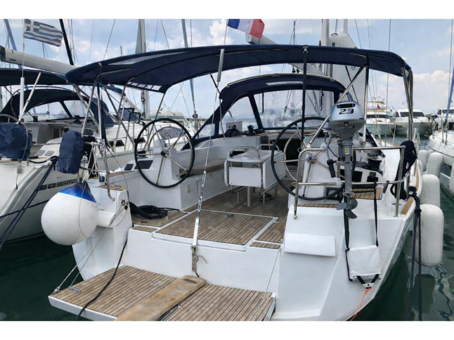 Photo #1 - Sun Odyssey 479 (Evia) en Alimos Marina - 67684