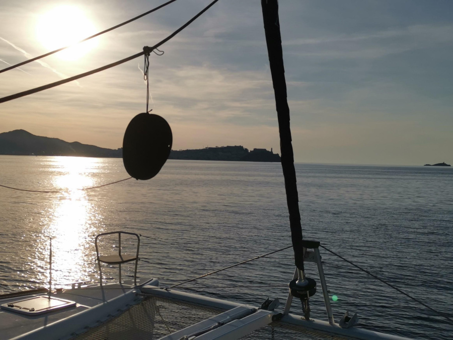 Photo #1 - Lagoon 400 S2 (Aragorn) en Marina Arcipelago Toscano - 61185