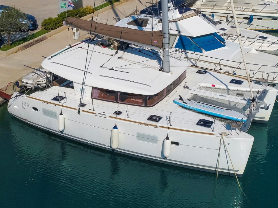 Photo #1 - Lagoon 400 S2 (Second Wind) en ACI Marina - 6006
