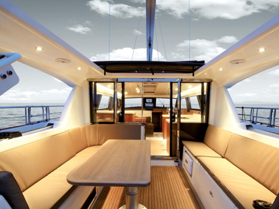 Interior image - 1
