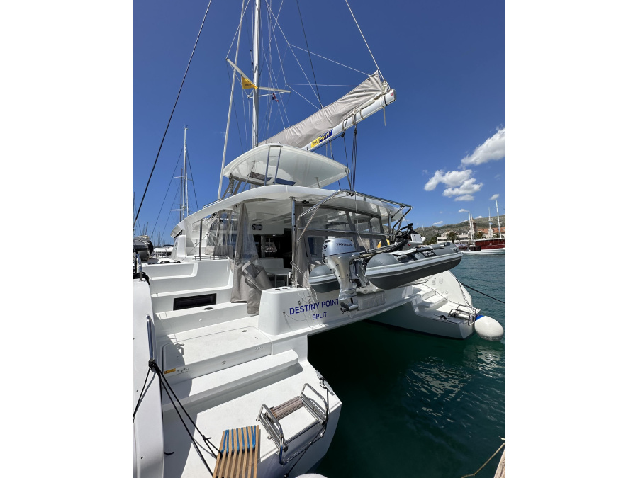 Photo #1 - Lagoon 46 Fly (DESTINY POINT) en ACI Marina - 17778