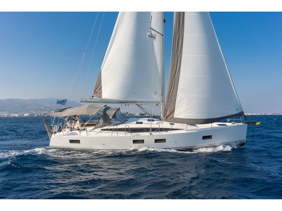 Photo #1 - Jeanneau 54 A/C & GEN (Scorpius) en Marina - 24964