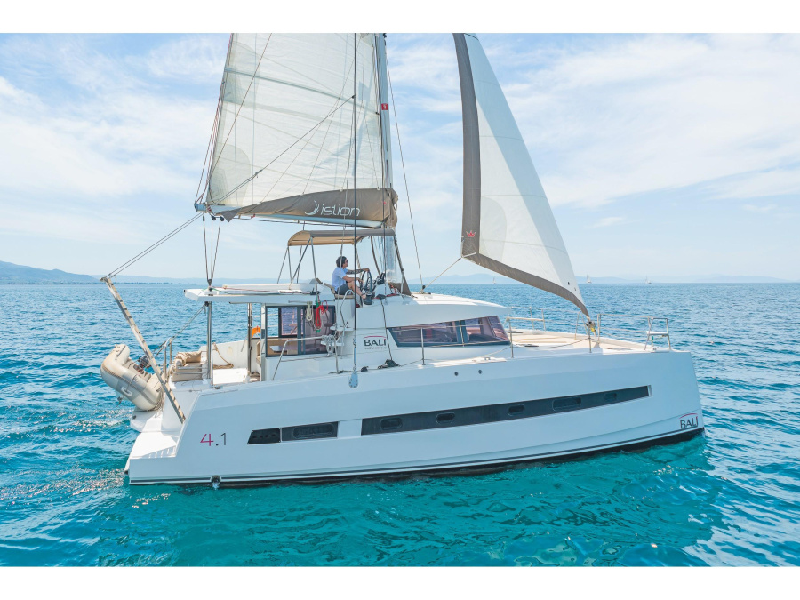 Photo #1 - Bali 4.1 AC & GEN (Neusis) en Rhodes New Marina - 10175