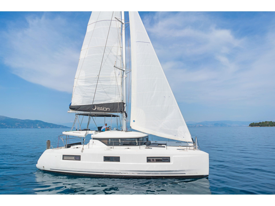 Photo #1 - Lagoon 46 A/C & GEN & WM (No Worries) en Rhodes New Marina - 15151