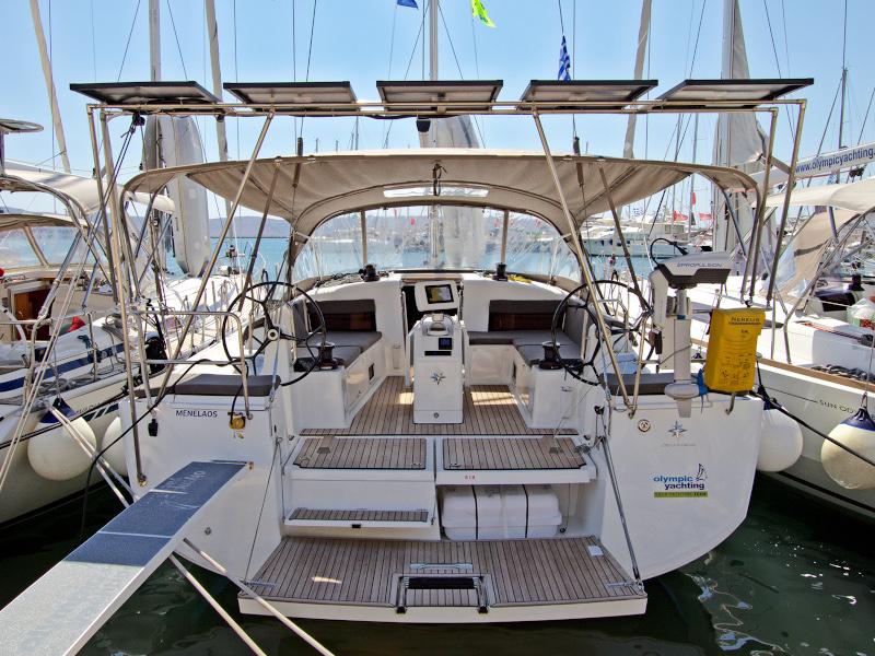 Photo #1 - Sun Odyssey 490 (Menelaos) en Main Port - 22130
