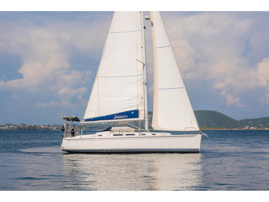 Photo #1 - Hanse 400. (Aeolus) en Main Port - 10883