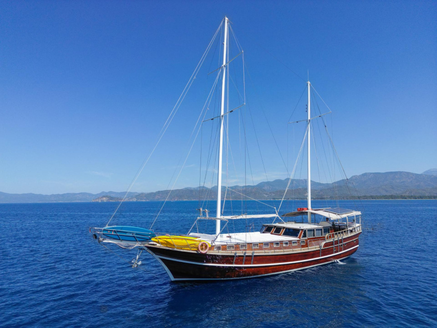 Photo #1 - Gulet (Pronto White) en port - 18510