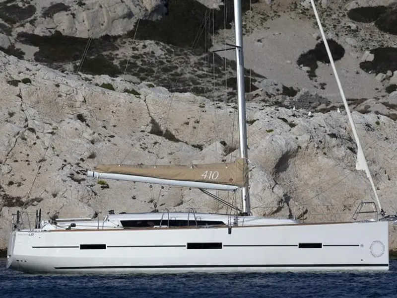 Photo #1 - Dufour 410 Grand Large (Julia) en Netsel Marina - 23153