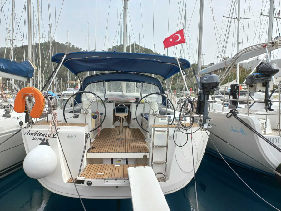 Photo #1 - Dufour 445 Grand Large (Ambiente V) en Netsel Marina - 23154