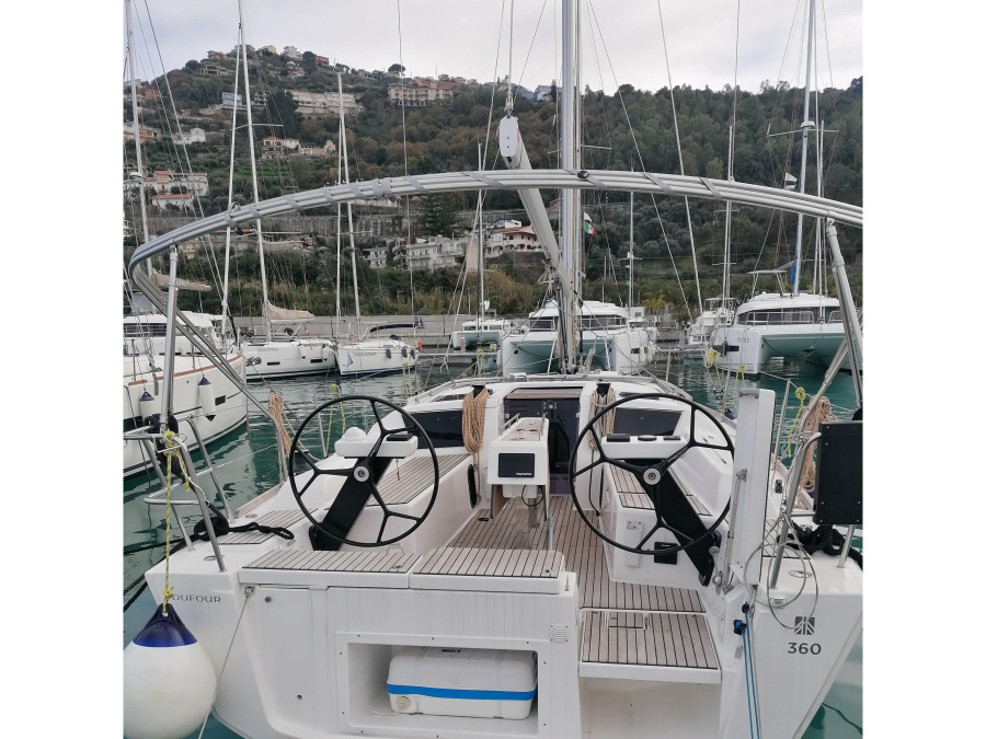 Photo #1 - Dufour 360 Grand Large (Biga) en Marina - 9062