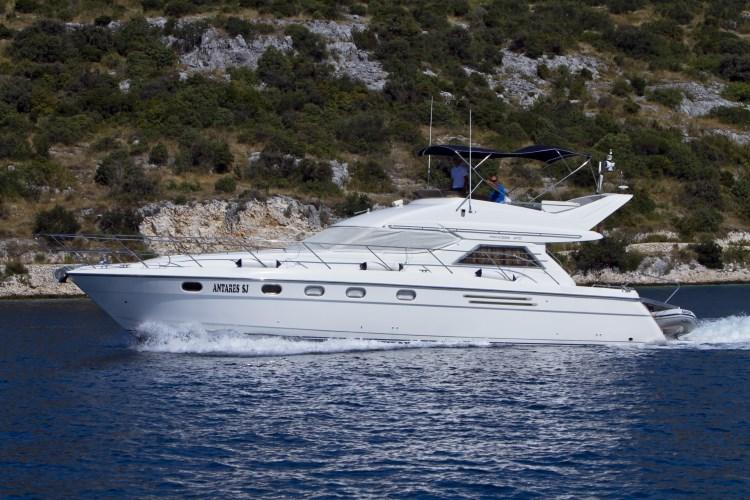 Photo #1 - Princess 470 (Antares II) en Marina Kremik - 18668