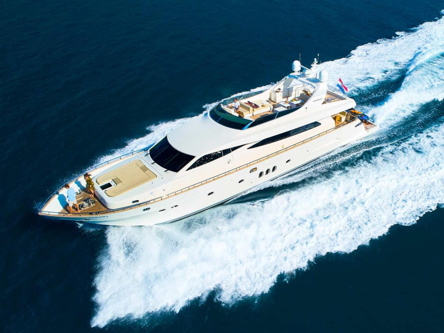 Photo #1 - Canados 86 (Karisma) en Marina Frapa - 23431