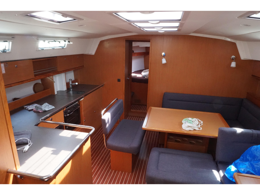 Interior image - 1
