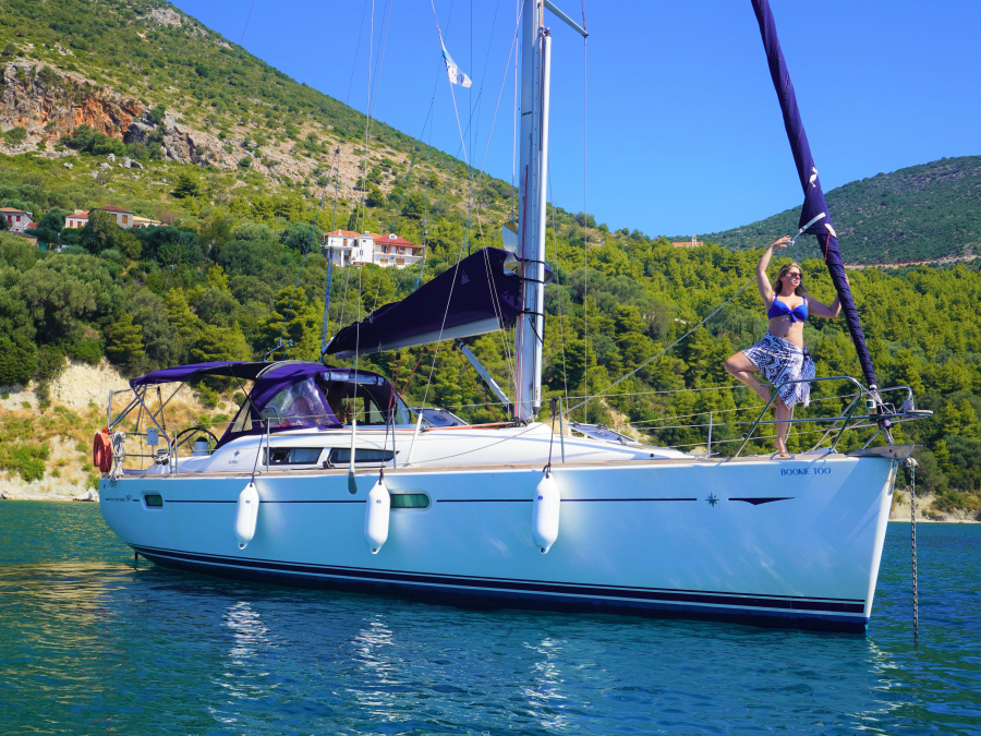 Photo #1 - Sun Odyssey 39i (Bookie Too) en Athens Marina S.A - 14705
