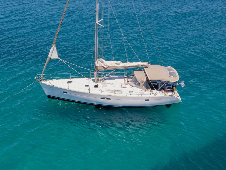 Photo #1 - Oceanis 423 Clipper (Thalassa) en Main Port - 23610